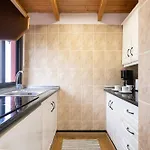 Home2book Serene Retreat Isabel, Jacuzzi & Garden *