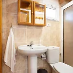 Semesterbostad Home2book Serene Retreat Isabel, Jacuzzi & Garden