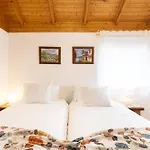 Home2book Serene Retreat Isabel, Jacuzzi & Garden Semesterbostad