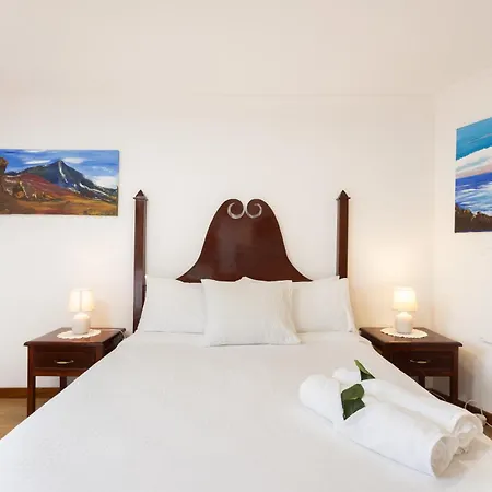 Vakantiehuis Home2book Serene Retreat Isabel, Jacuzzi & Garden