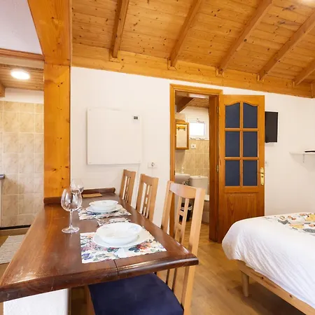 Home2book Serene Retreat Isabel, Jacuzzi & Garden Vakantiehuis