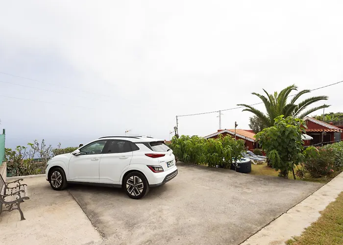 Home2book Serene Retreat Isabel, Jacuzzi & Garden Vakantiehuis