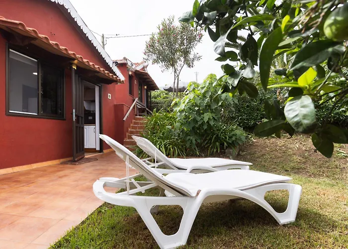 Home2book Serene Retreat Isabel, Jacuzzi & Garden